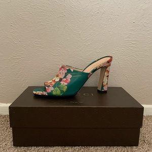 Gucci Shanghai Soft St. Bloom